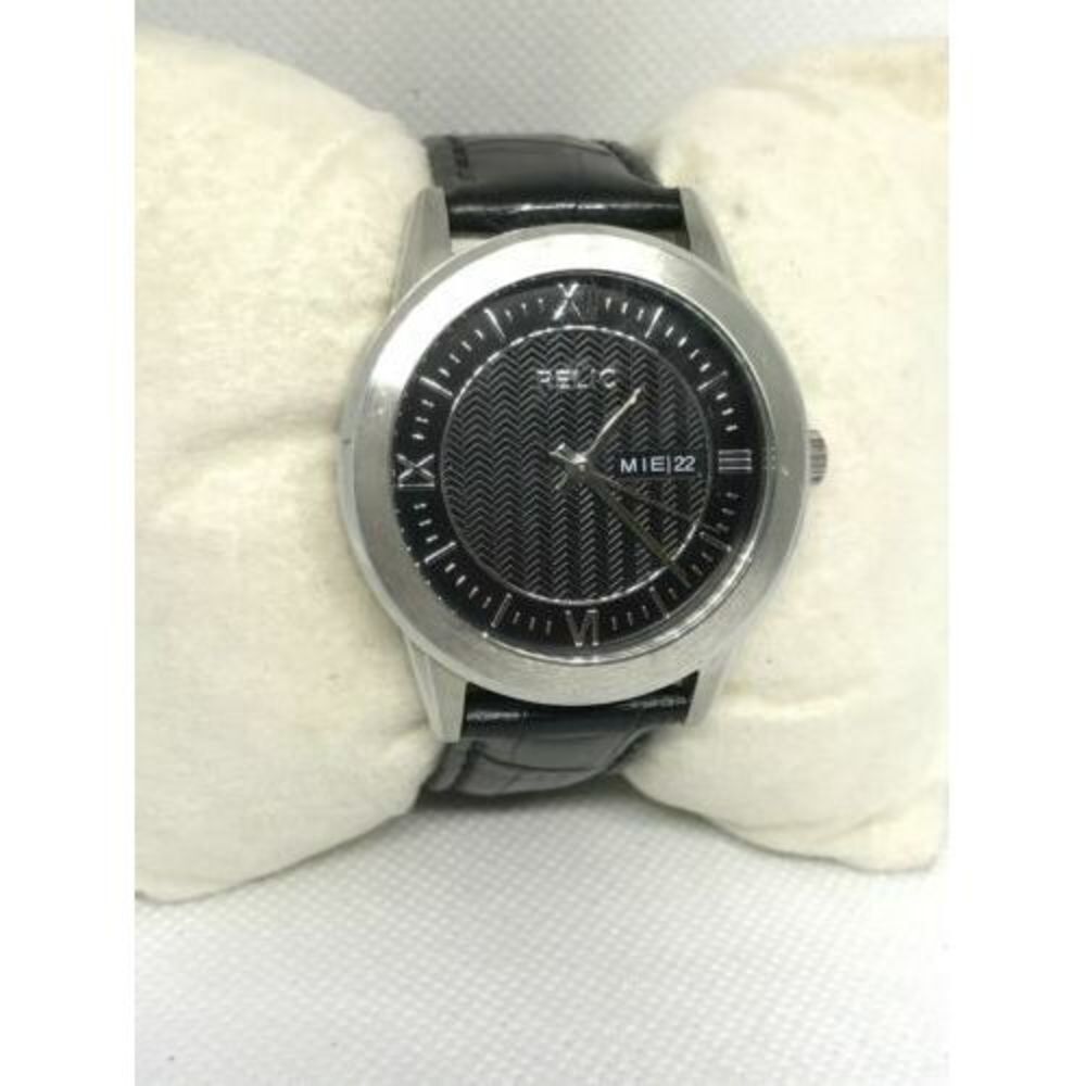 Relic ZR77267 Men's Leather Analog Black Dial Quartz Genuine Wrist Watch Ff92